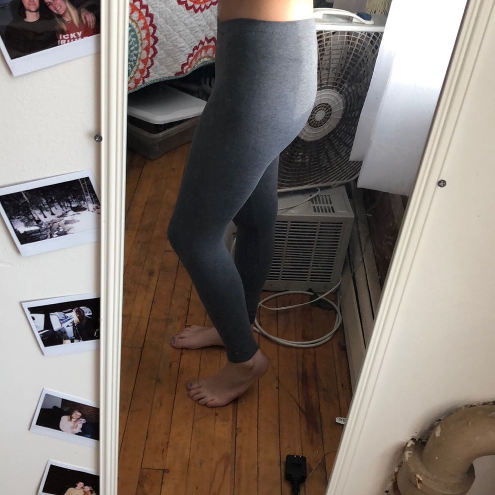 Victoria’s Secret Gray Leggins